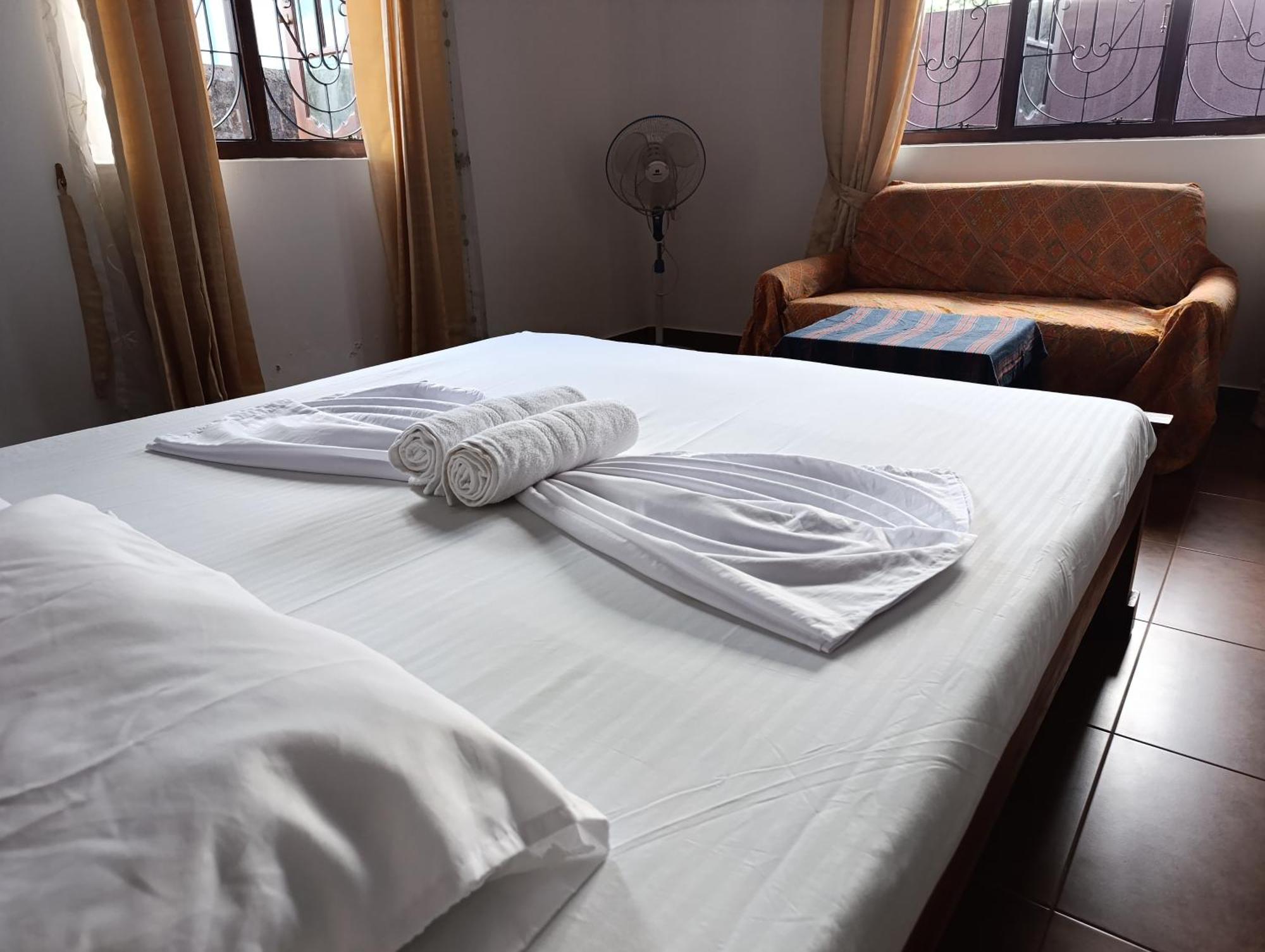S And P Airport Transit Hostel And Villa 01 Negombo Exterior photo